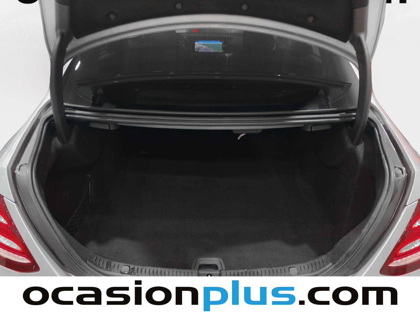 Fotos maletero Mercedes Clase E Mercedes-Benz Clase E E 220 d  (194 CV)