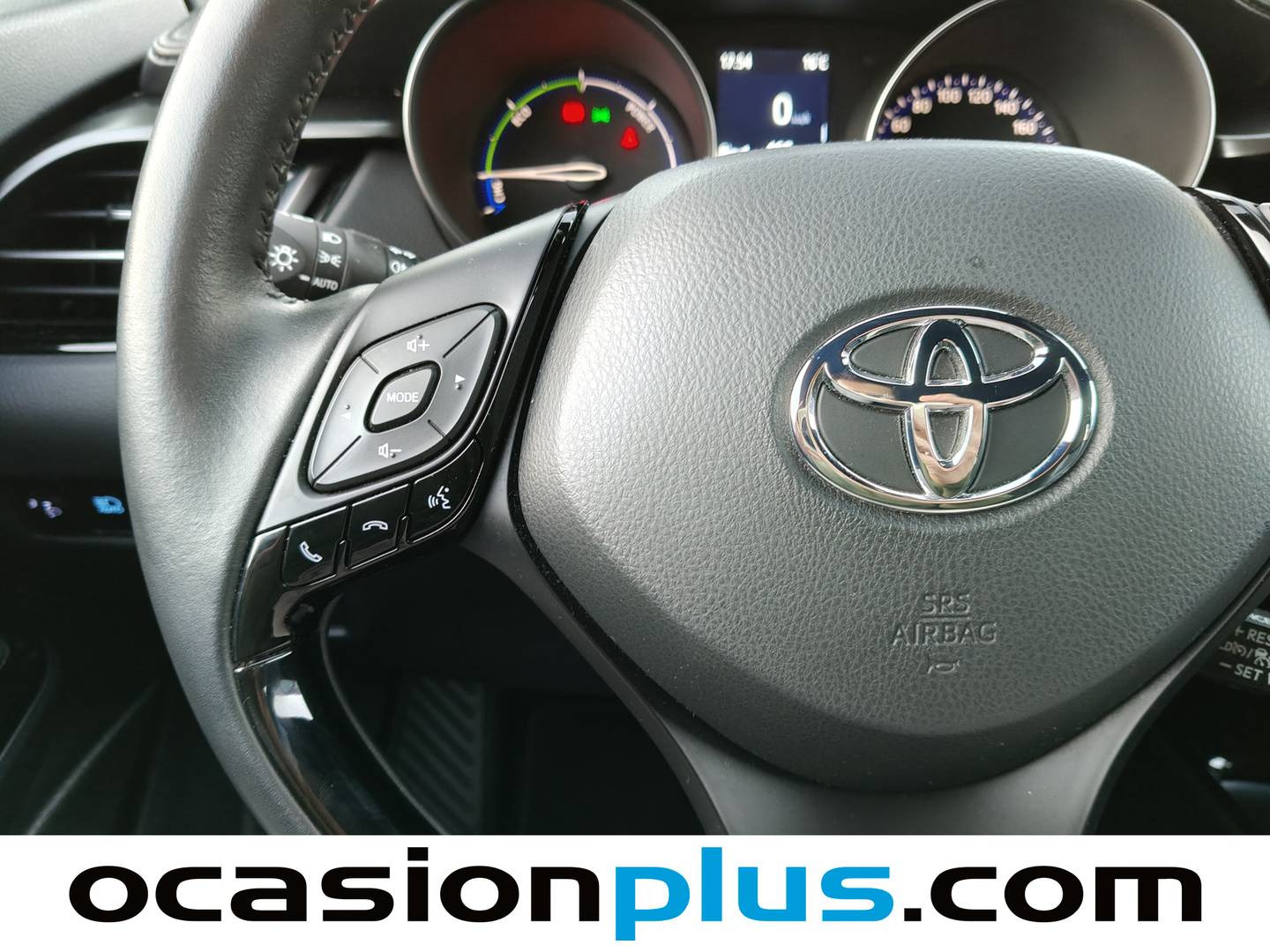 Foto Toyota C-HR Toyota C-HR 1.8 125H Advance (122 CV)