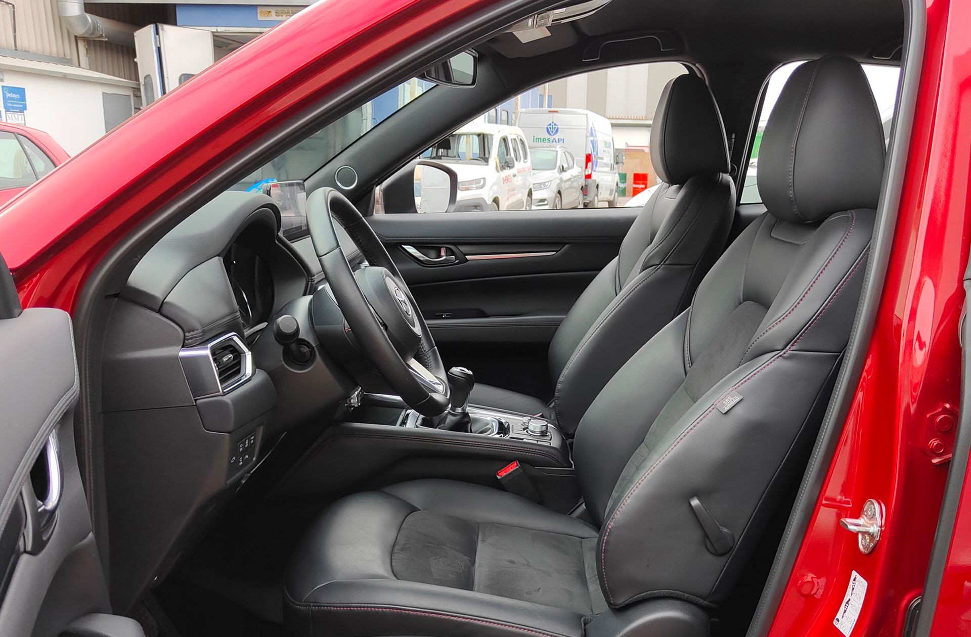 Mazda CX-5 2.0 e-Sky G MHEV Homura - foto 13