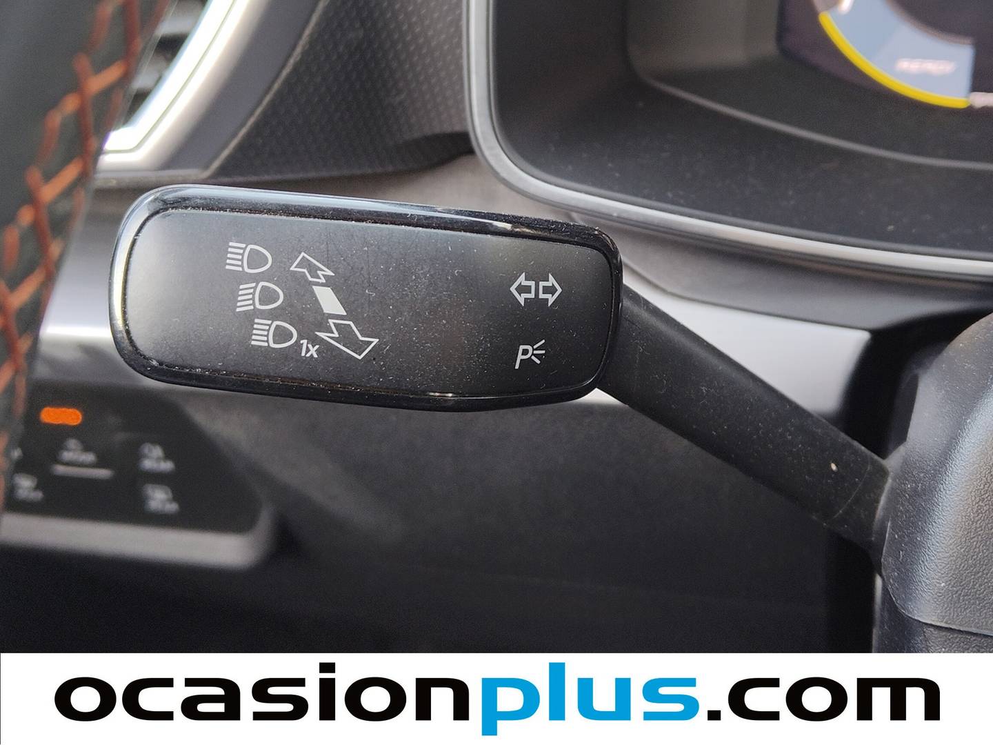 Seat León Seat León 1.5 TSI S&S FR 25 Aniversario (116 CV) de ocasión