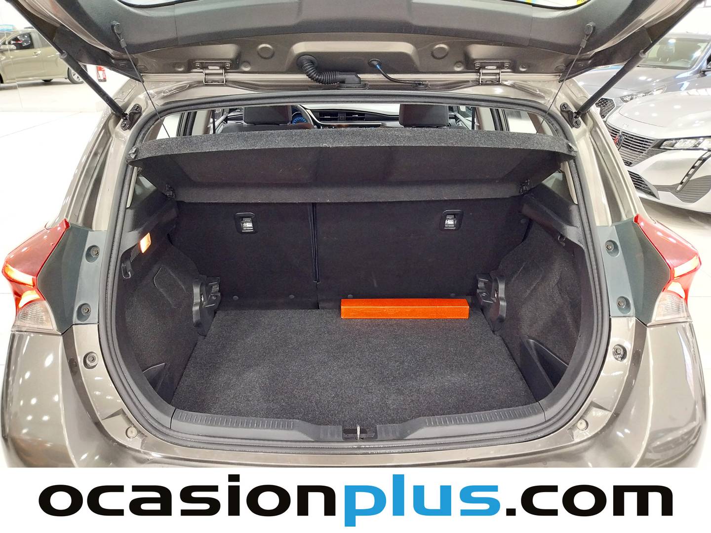 Foto Toyota Auris Toyota Auris 120T Active (Business Plus) (116 CV)