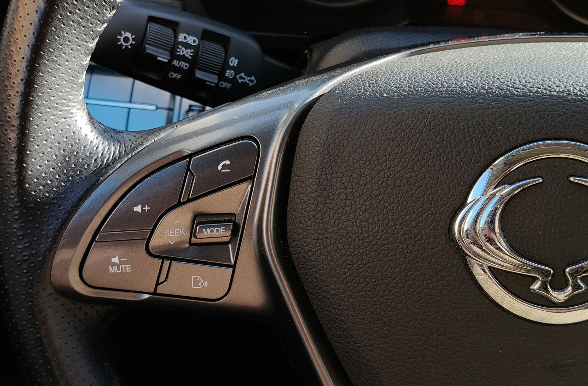 SsangYong Tivoli G12T Urban Plus - foto 27