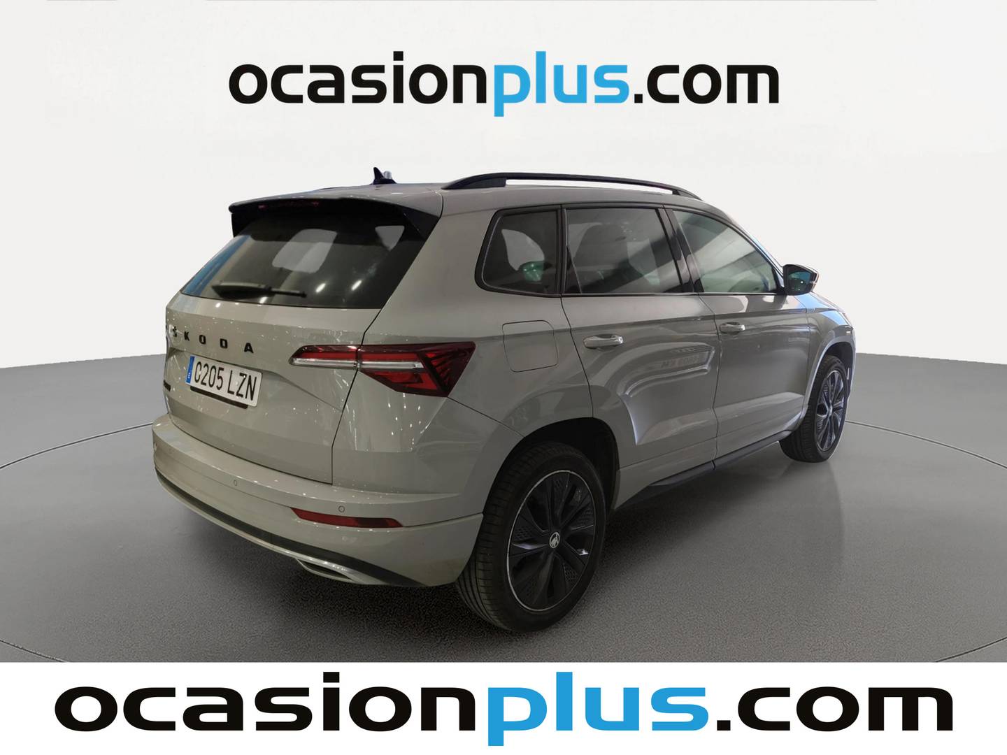 Foto trasera Skoda Karoq Skoda Karoq 1.5 TSI ACT Sportline DSG (150 CV) derecha