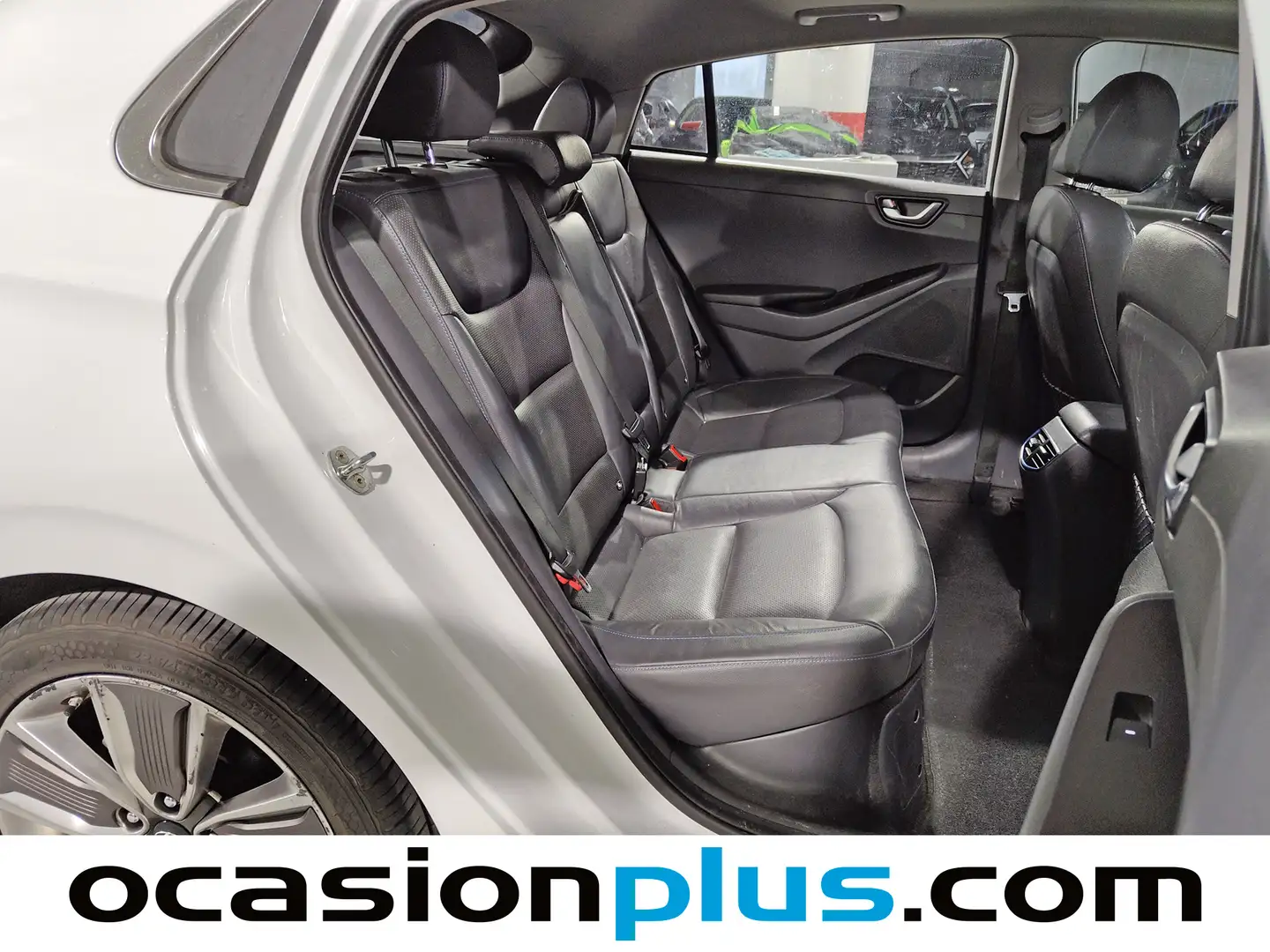 Foto Hyundai IONIQ Hyundai Ioniq 1.6 GDI HEV Style DCT (141 CV)