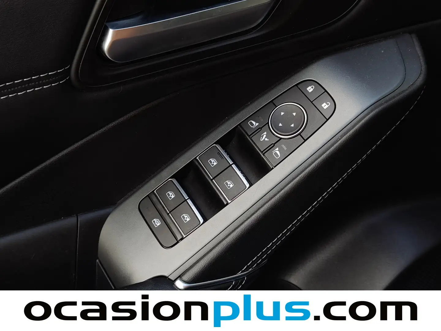 Foto Nissan QASHQAI Nissan Qashqai DIG-T 140 mHEV N-Connecta 4x2 (140 CV)