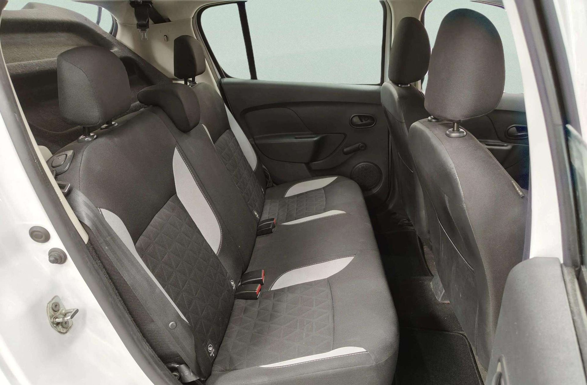 Dacia Sandero Stepway TCe - foto 14