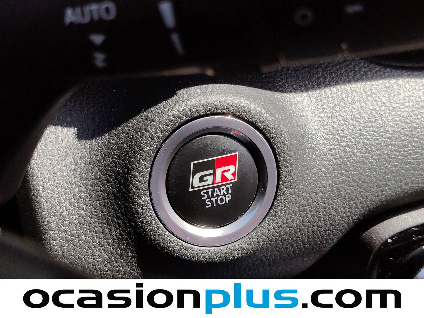 Equipamiento del Toyota Yaris Toyota Yaris 1.5 120H GR-Sport (116 CV)