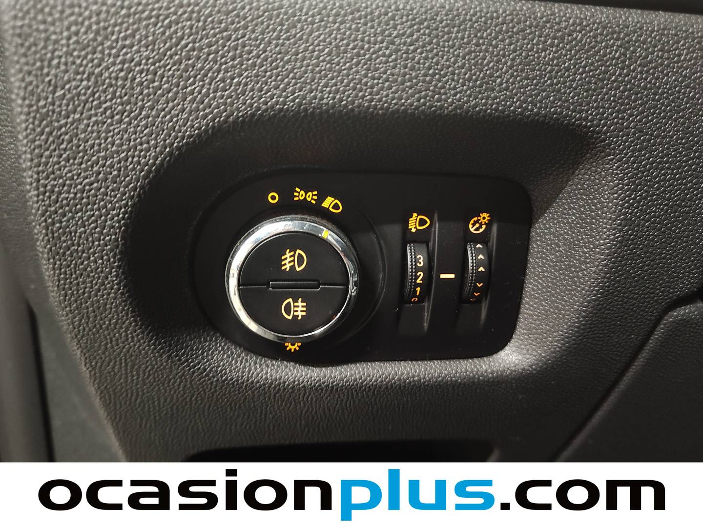 Opel Corsa Opel Corsa 1.2 C'Mon (85 CV) de segunda mano