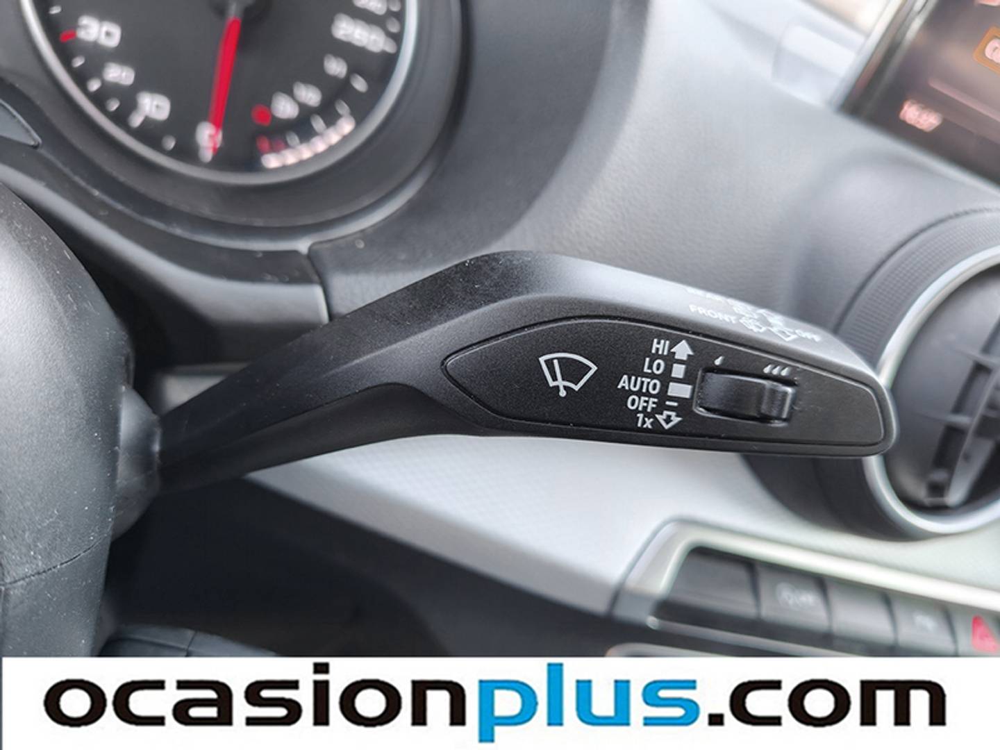 Foto Audi Q2 Audi Q2 design 35 TFSI (150 CV)