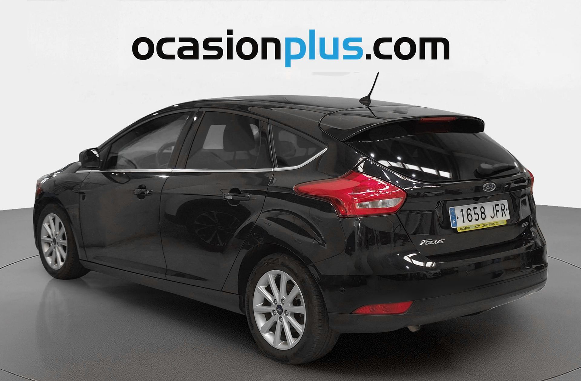 Ford Focus 1.0 EcoBoost Titanium - foto 3