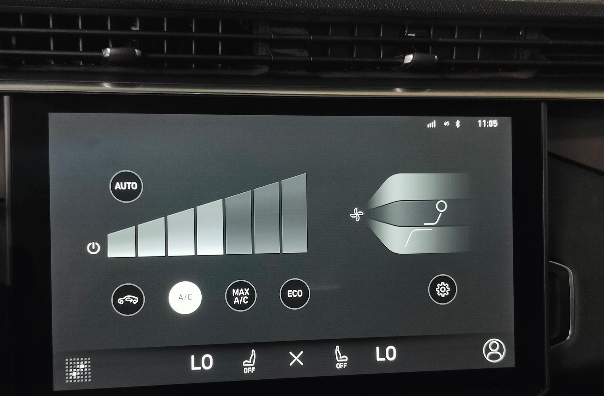 Lynk & Co 01 1.5 PHEV - foto 35