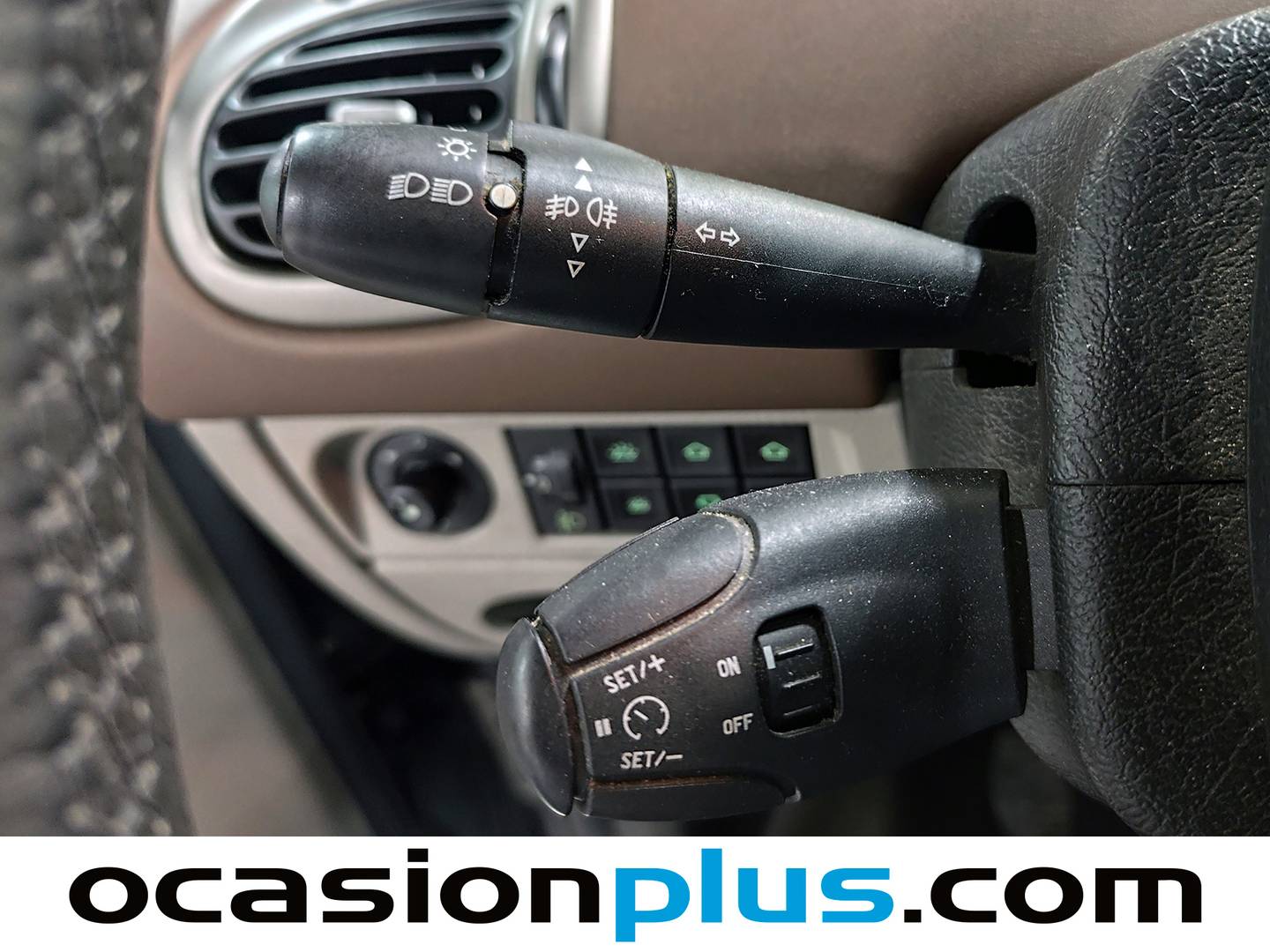 Extras y acabados del Citroën Xsara Picasso Citroën Xsara Picasso 1.8 16v Exclusive (117 CV)