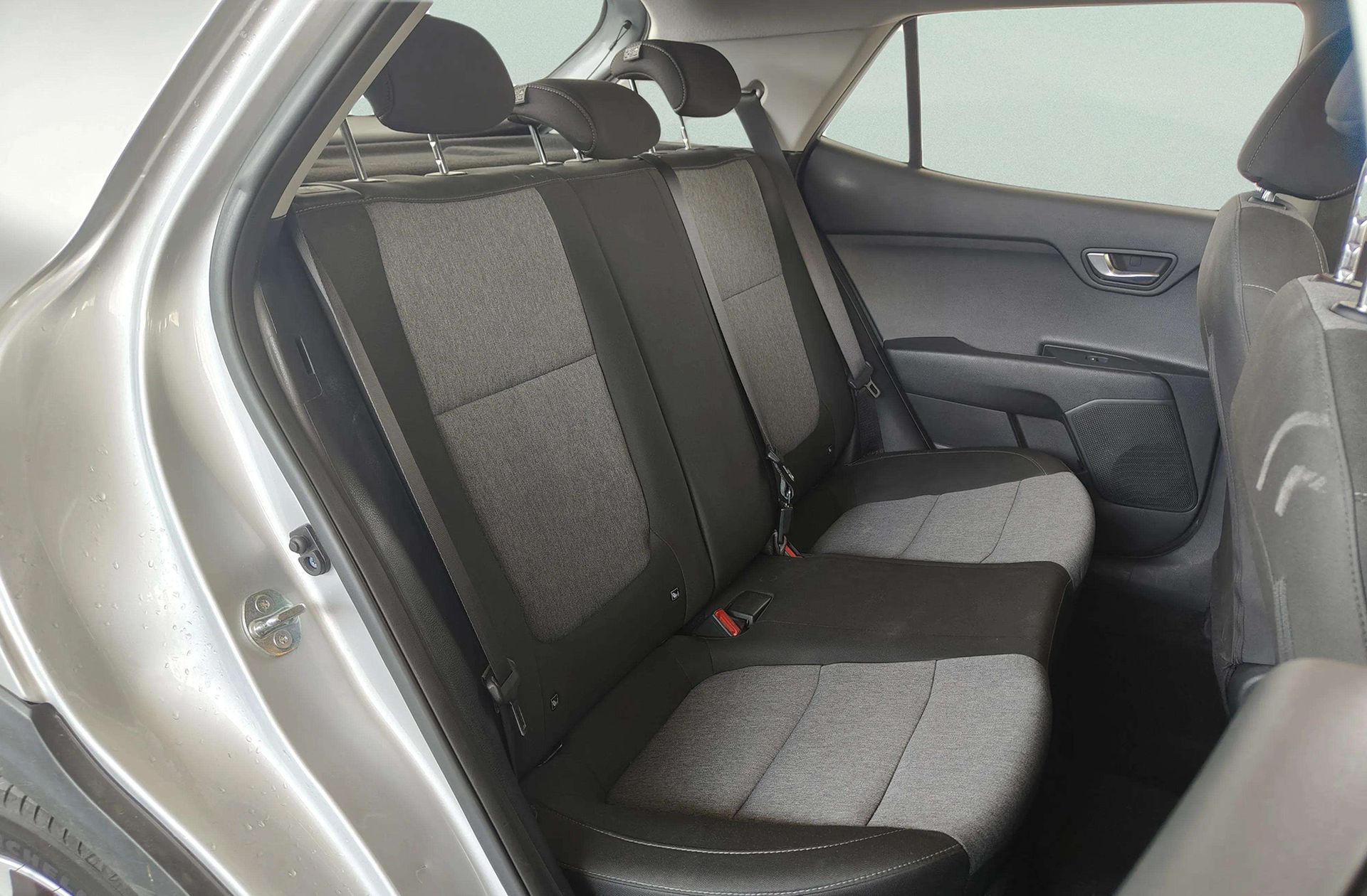 Kia Stonic 1.0 T-GDi Drive DCT - foto 19