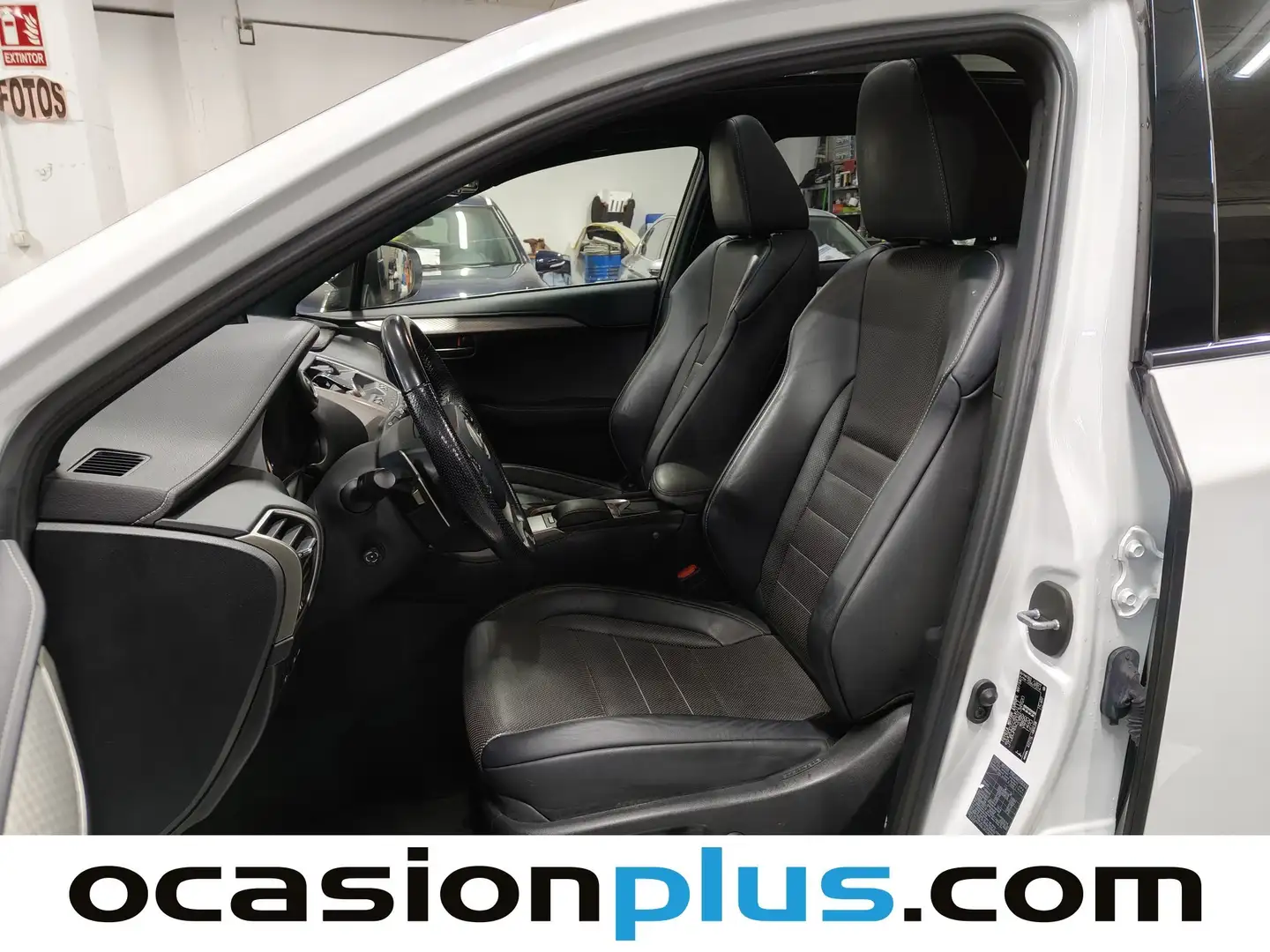 Foto Lexus NX Lexus NX F Sport Panorámico 4WD  (197 CV)