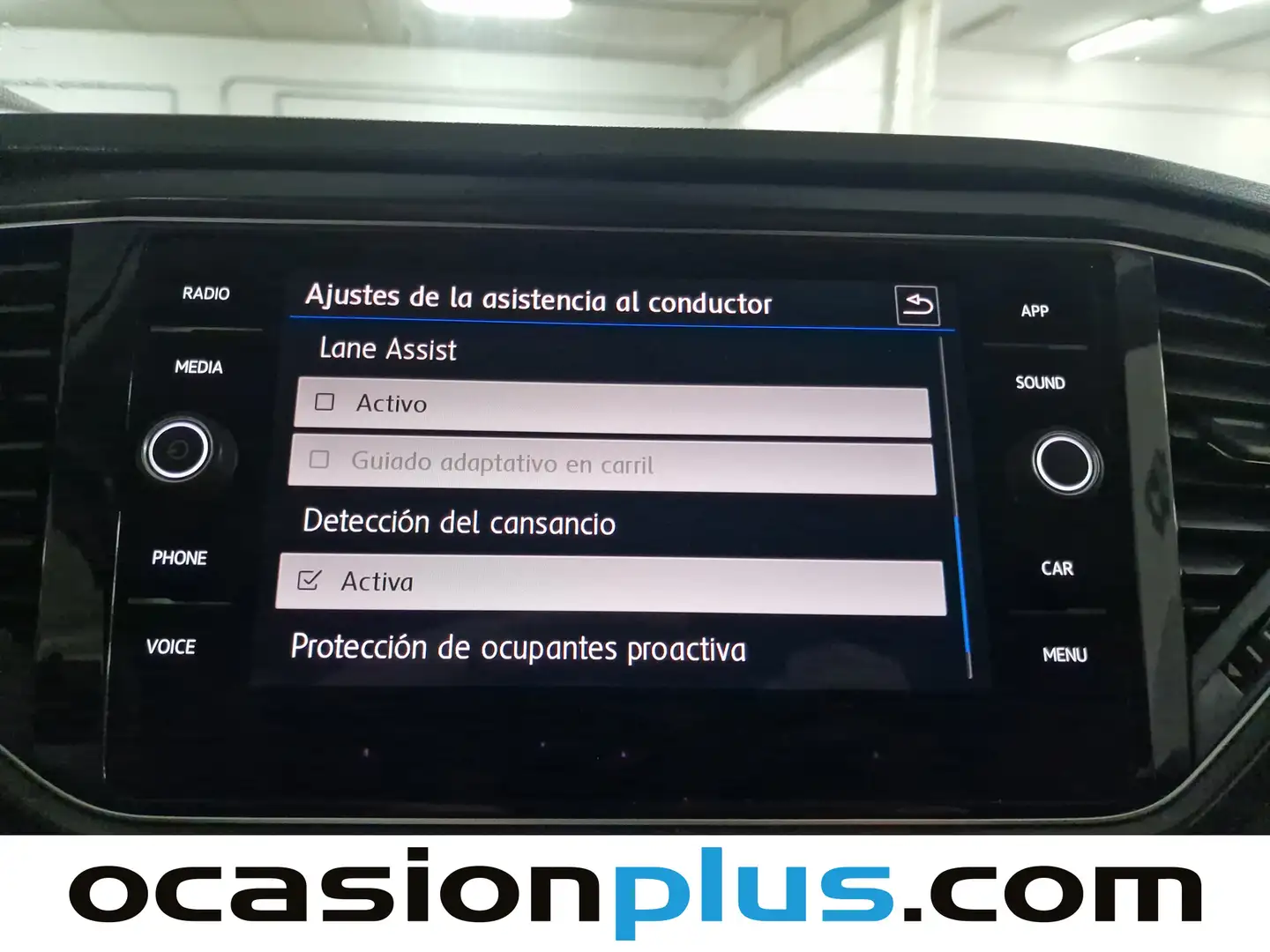 Foto Volkswagen T-Roc Volkswagen T-Roc Advance 1.6 TDI (115 CV)