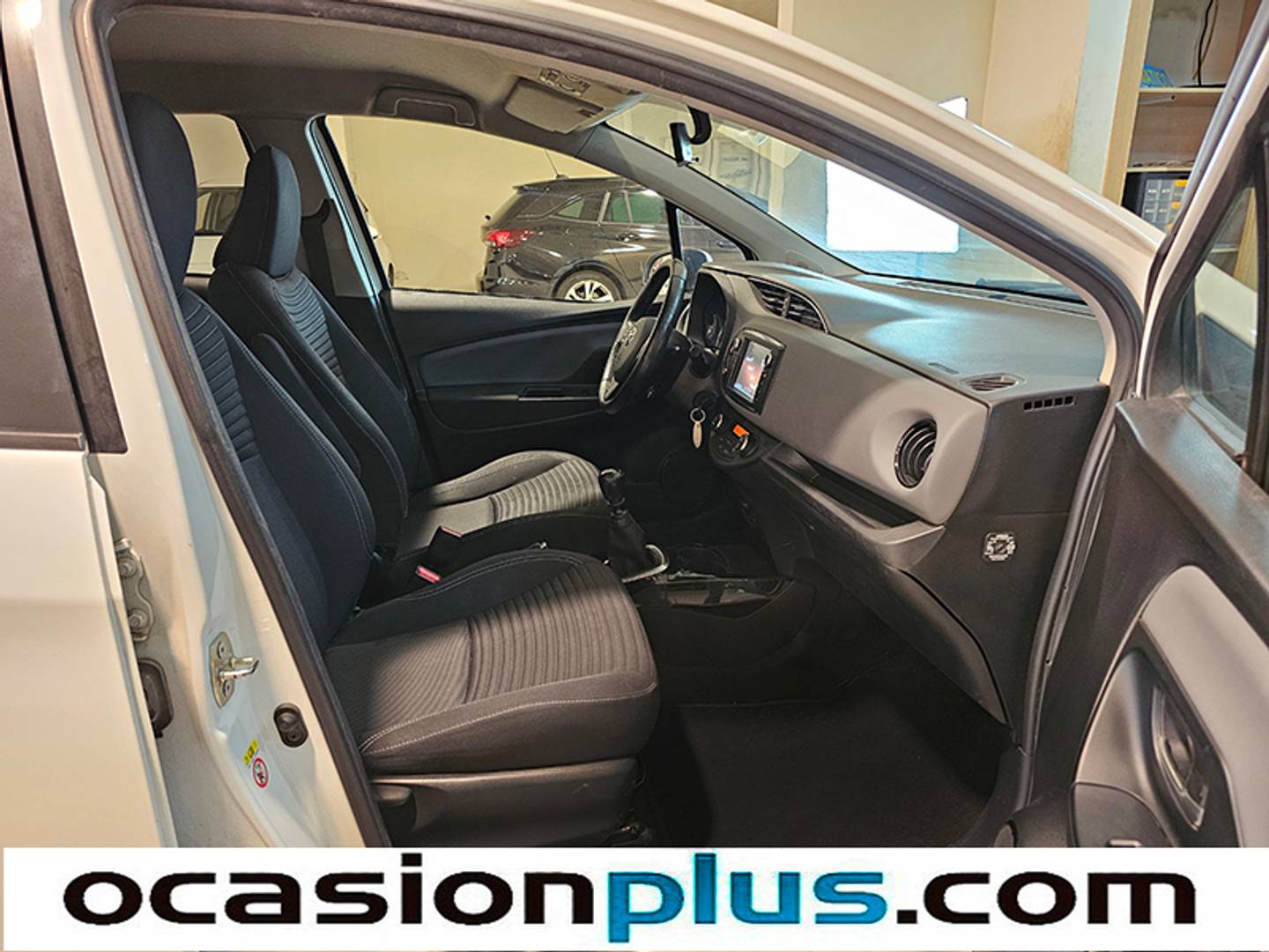 Foto Toyota Yaris Toyota Yaris 1.3 100 Feel (99 CV)