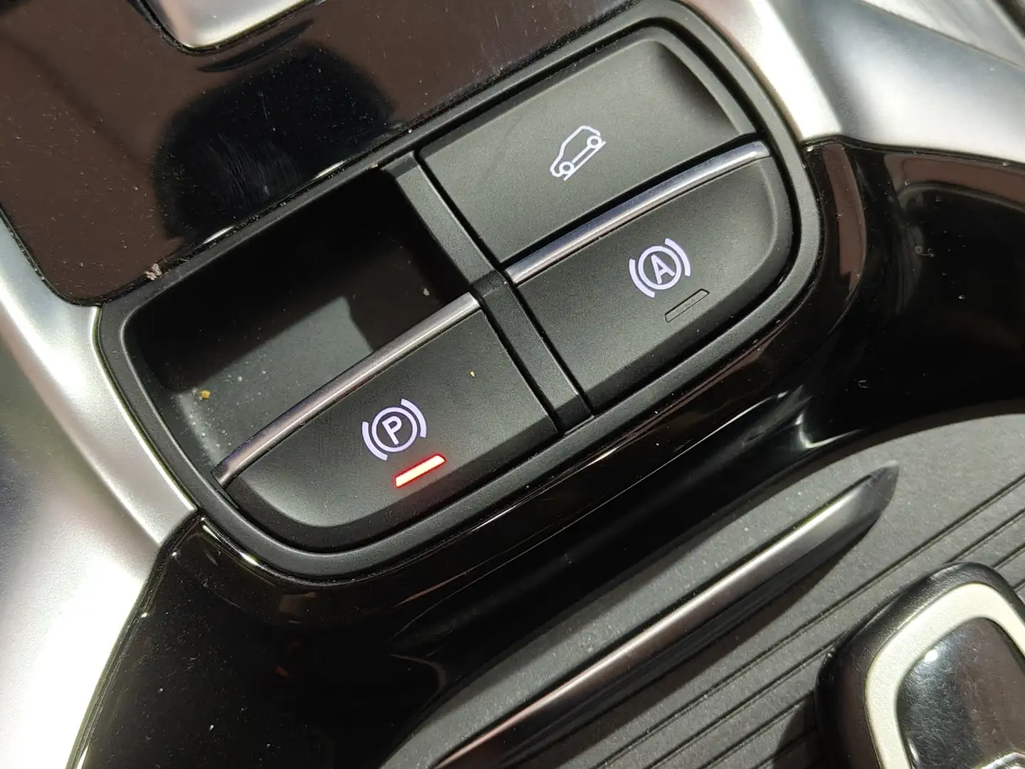 Foto MG HS MG eHS 1.5 T-GDI PHEV Luxury (258 CV)