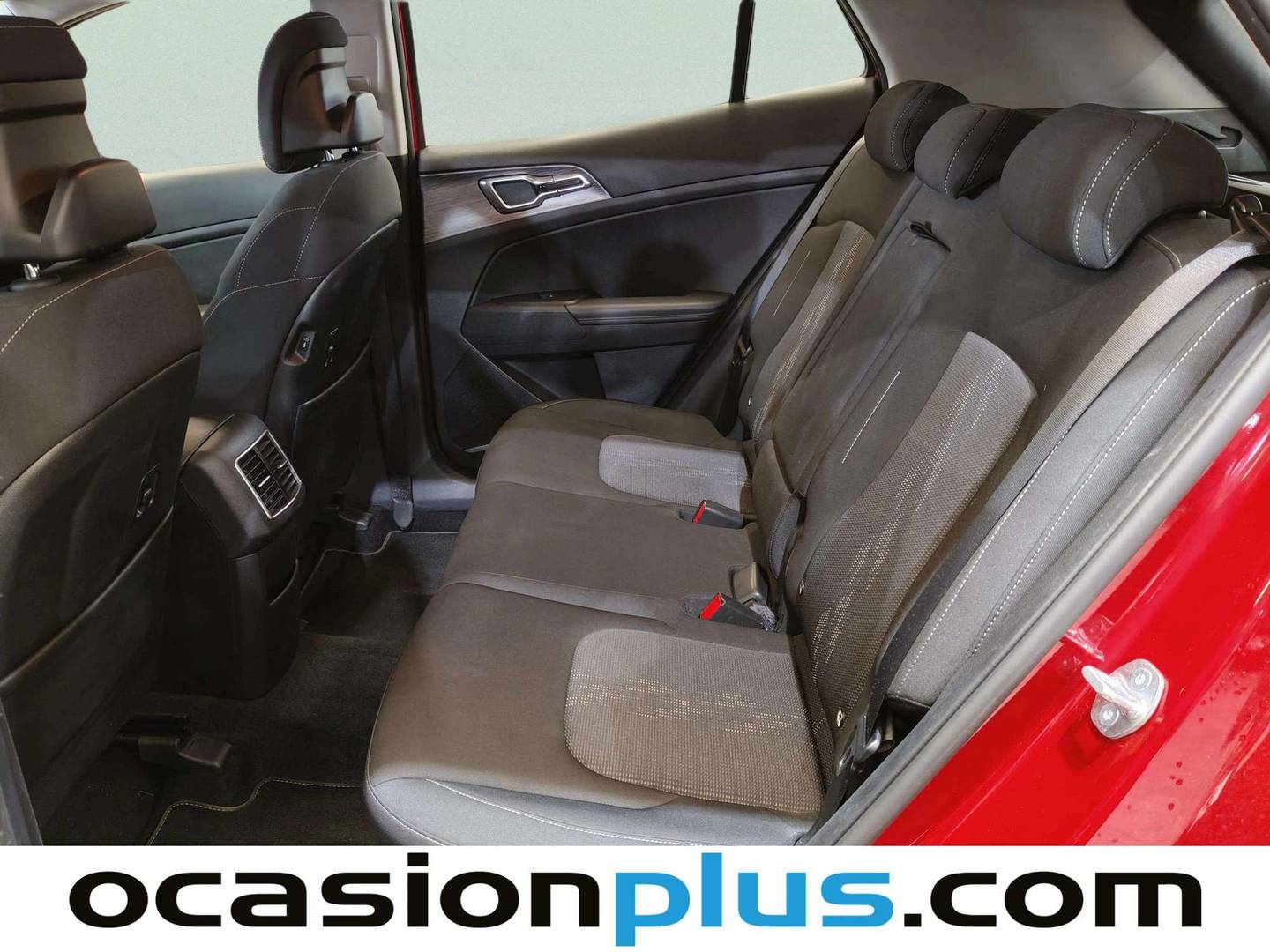 Foto asientos traseros KIA Sportage KIA Sportage 1.6 CRDi MHEV Drive 4x2 (136 CV)