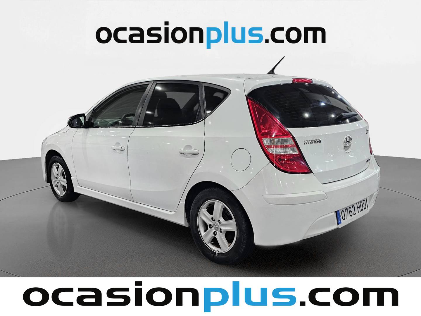 Foto trasera Hyundai i30 Hyundai i30 1.6 CRDI Comfort GL (90 CV) derecha