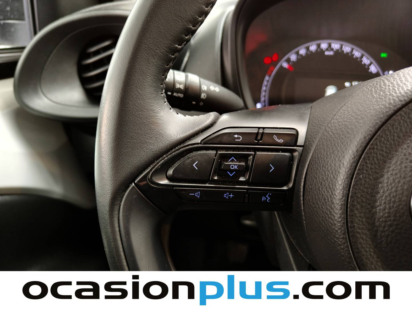 Foto Toyota Aygo X Cross Toyota Aygo X Cross 1.0 VVT-I Play (72 CV)