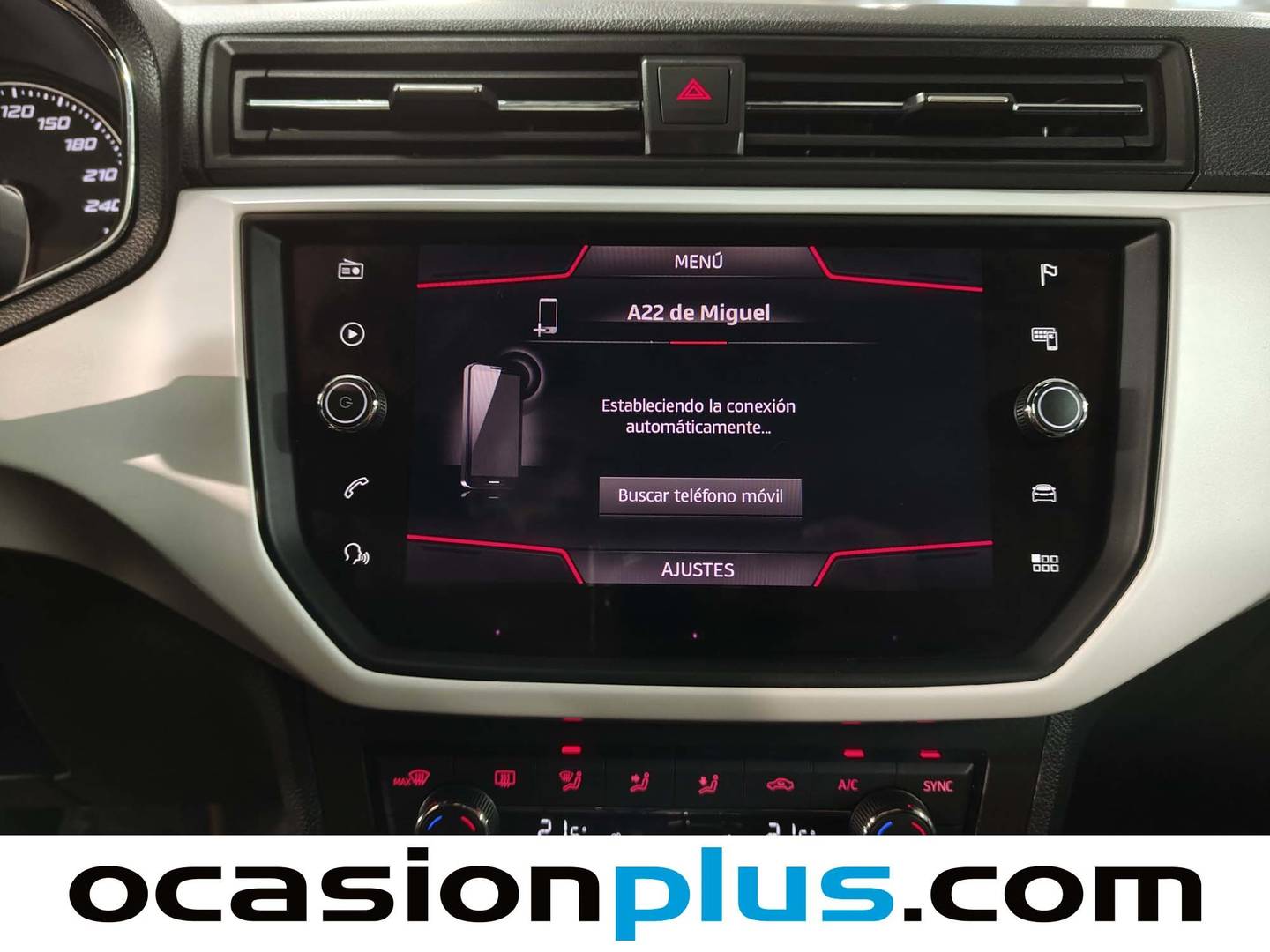 Foto Seat Arona SEAT Arona 1.0 TSI Ecomotive S&S Xcellence DSG (115 CV)