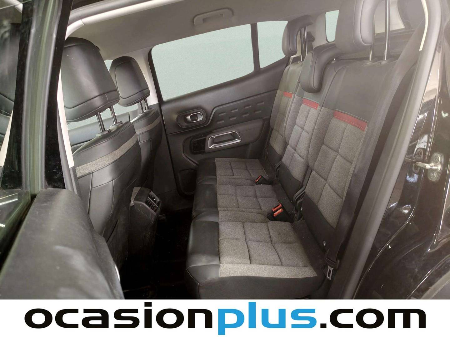 Foto asientos traseros Citroën C5 Aircross Citroën C5 Aircross PureTech 130 S&S Feel  (131 CV)