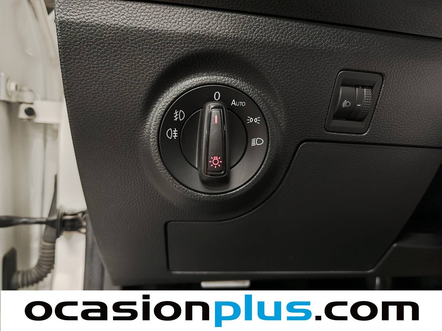 Acabados Seat Ibiza Seat Ibiza 1.0 MPI S&S Reference Plus (80 CV)