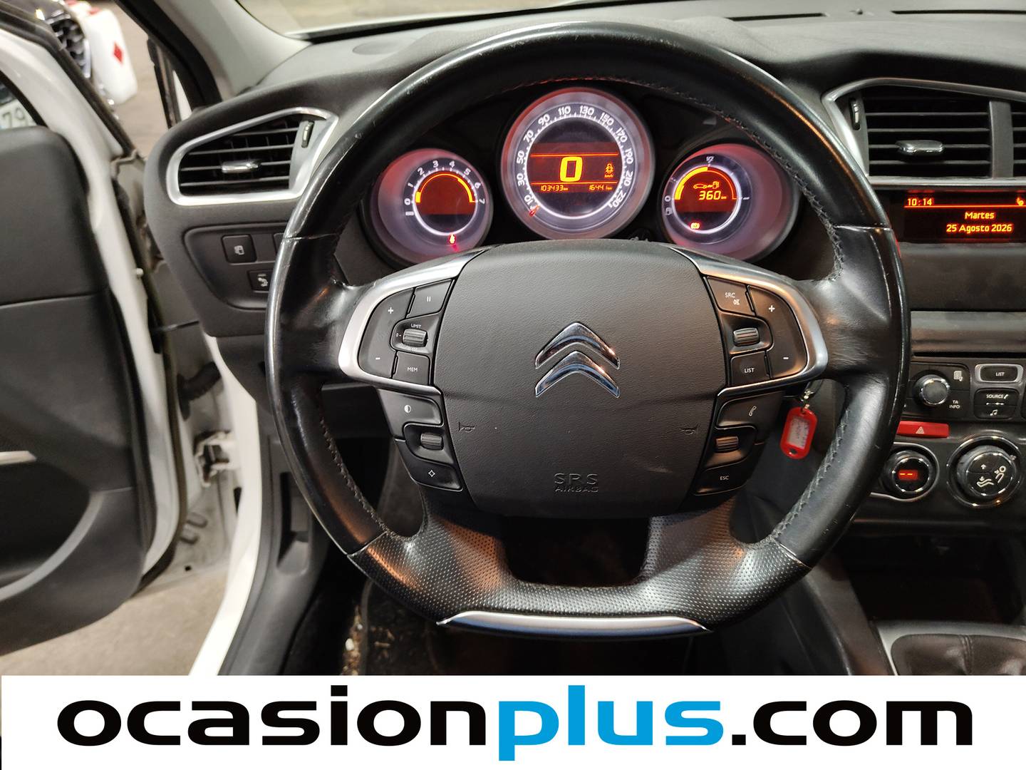 Equipamiento del Citroën C4 Citroën C4 1.6 e-HDI Collection CMP (112 CV)