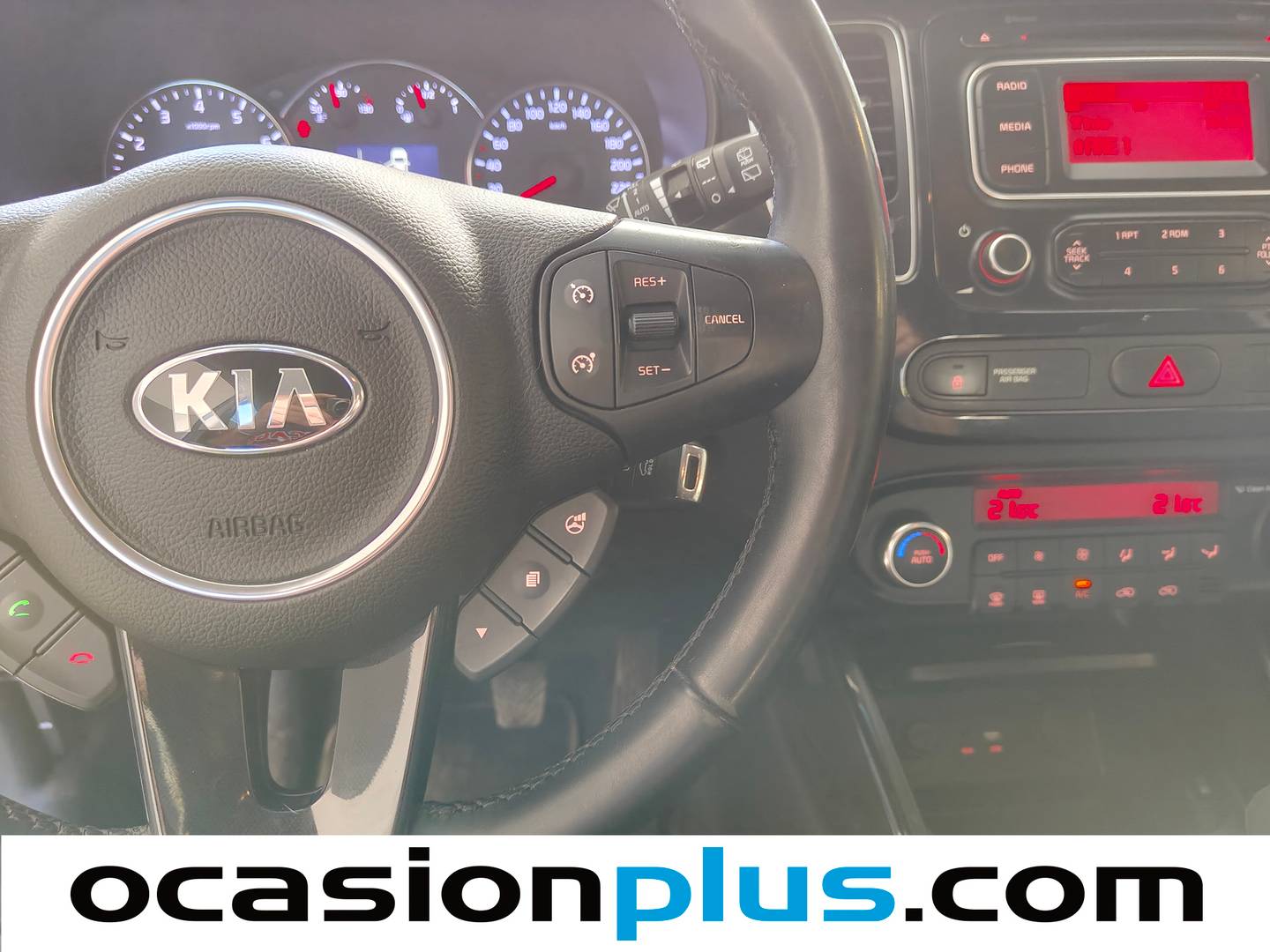 Extras del KIA Carens KIA Carens 1.6 GDi Drive (135 CV)