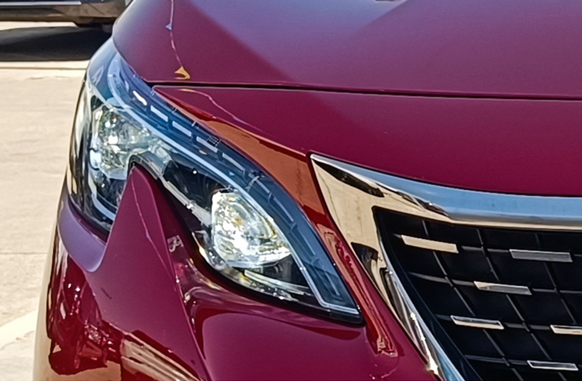 Peugeot 3008 300 GT e-EAT8 - foto 17