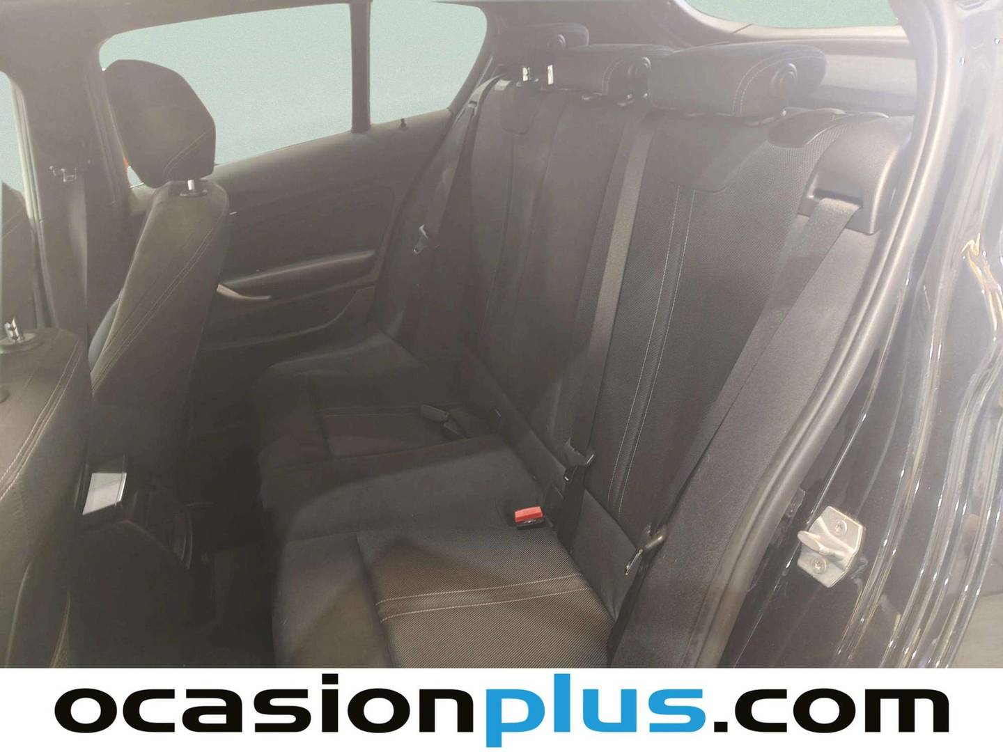 Foto asientos traseros BMW Serie 1 BMW Serie 1 118d (150 CV) PACK M