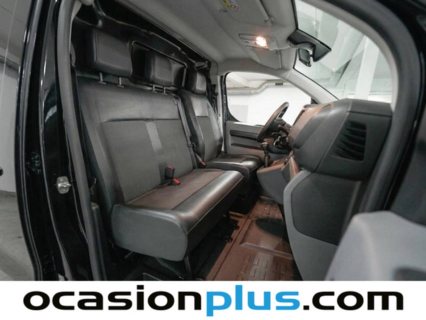 Fotos maletero Opel Vivaro Opel Vivaro 1.5 Diesel M Standard Select (120 CV) 3 Plazas