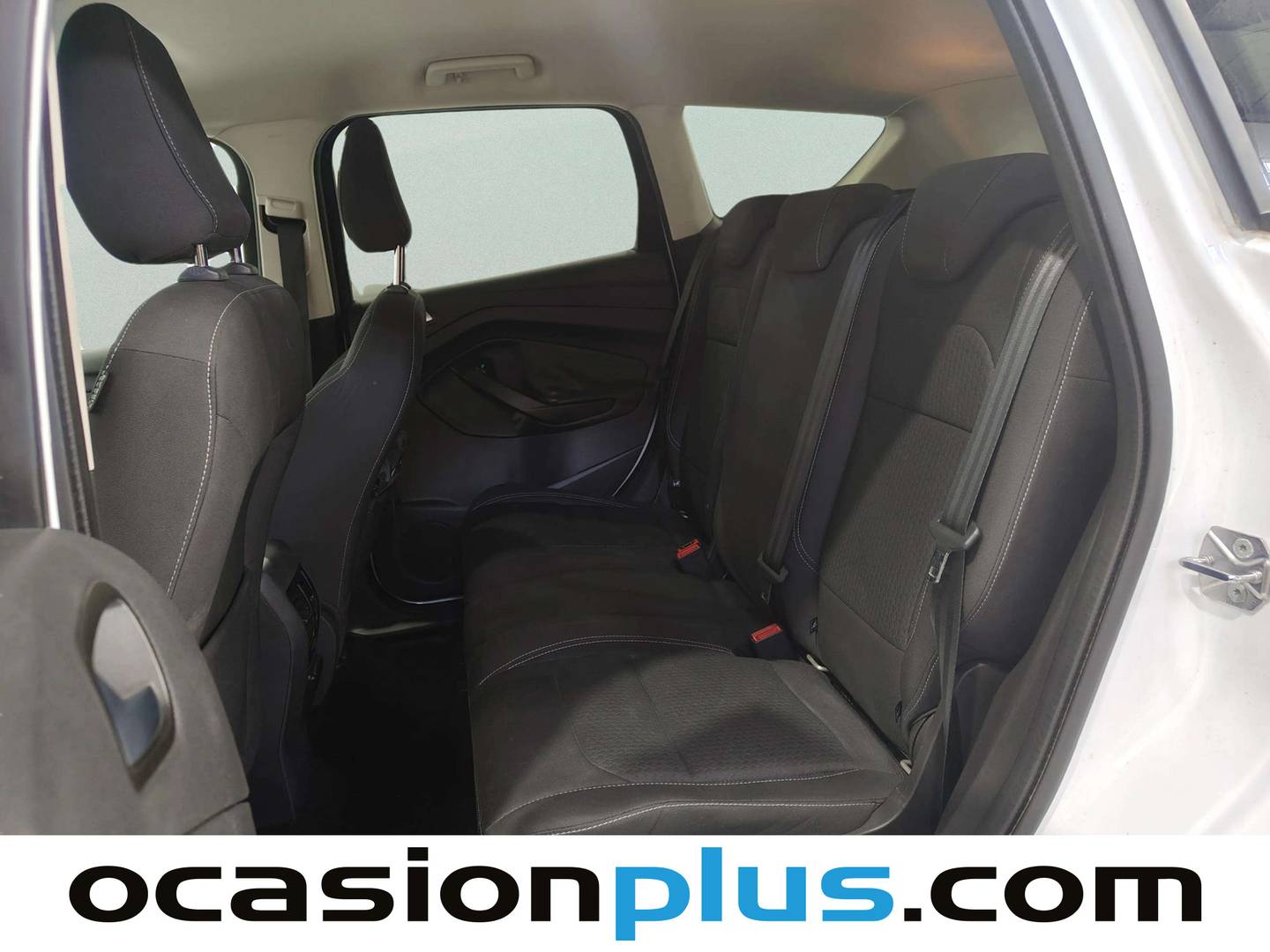 Foto asientos traseros Ford Kuga Ford Kuga 1.5 EcoBoost S&S Trend+ 4x2 (120 CV)