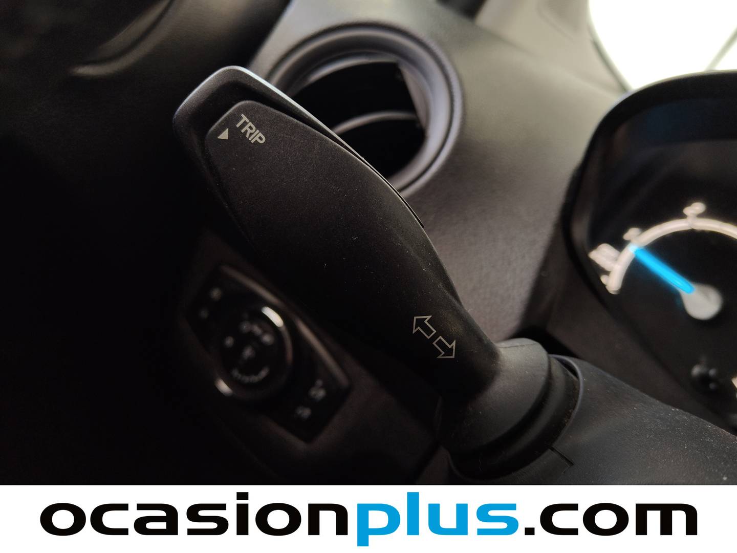 Ford Transit Courier Ford Transit Courier Furgon 1.5 TDCI Trend (100 CV) de segunda mano
