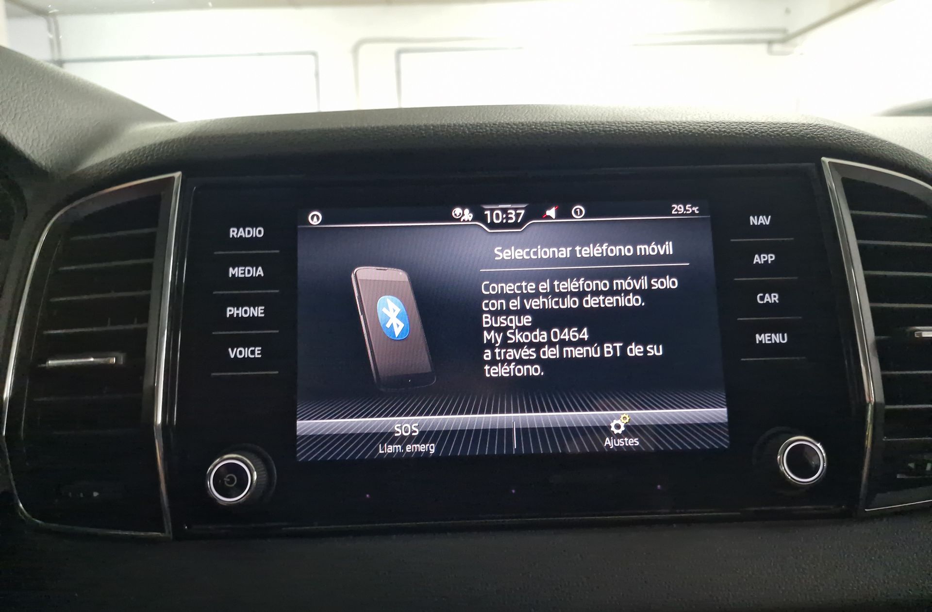 Škoda Karoq 2.0 TDI Ambition 4x4 DSG - foto 32