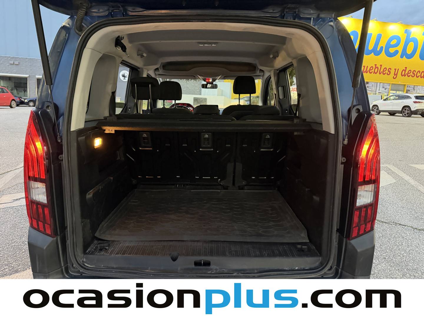 Foto Peugeot Rifter Peugeot Rifter BlueHDi 130 S&S Allure Standard (130 CV)