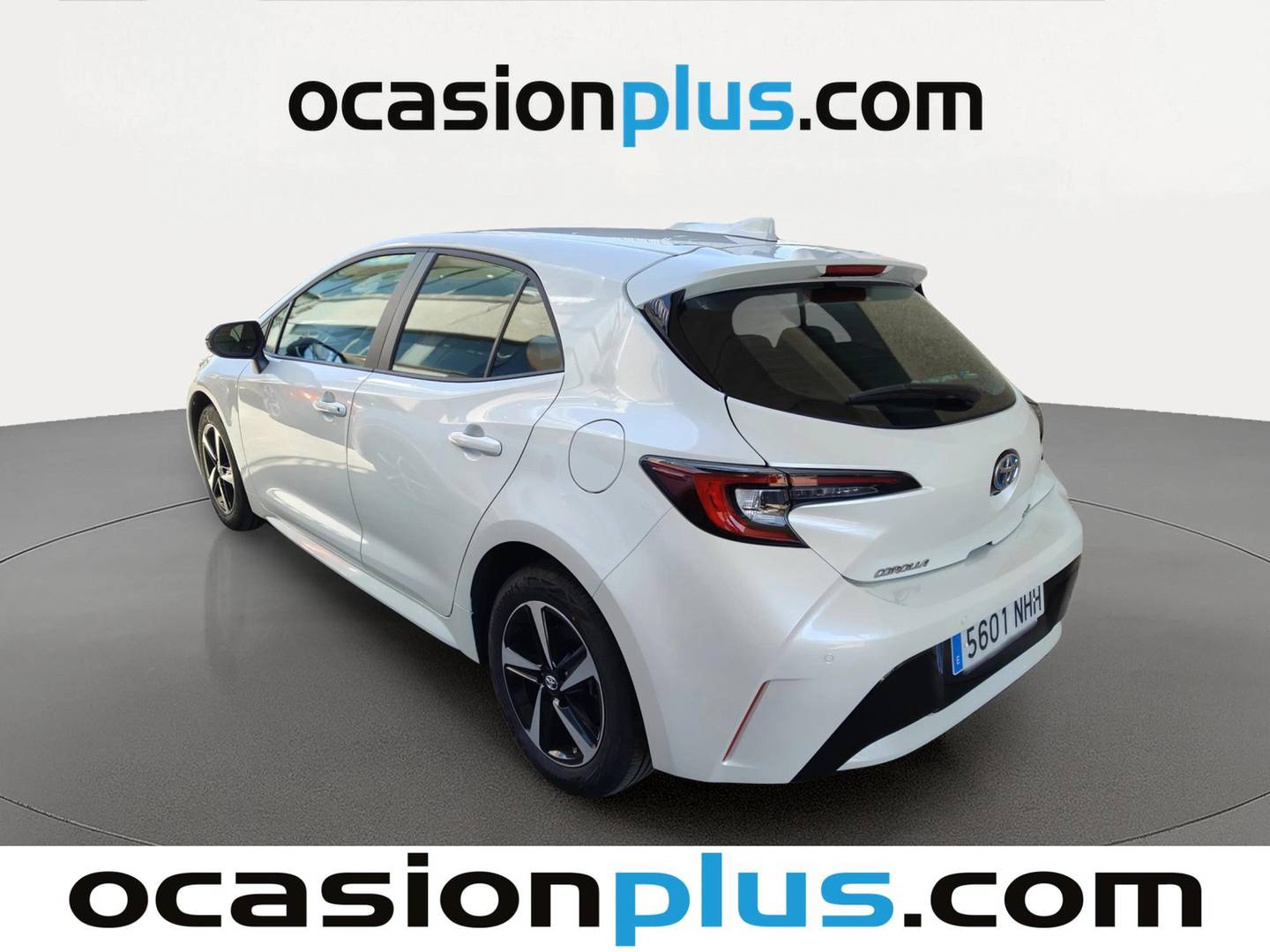 Foto trasera Toyota Corolla Toyota Corolla 140H Active Plus (140 CV) izquierda