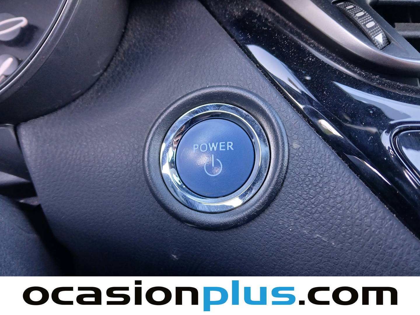 Acabados Toyota C-HR Toyota C-HR 1.8 125H Advance (122 CV)