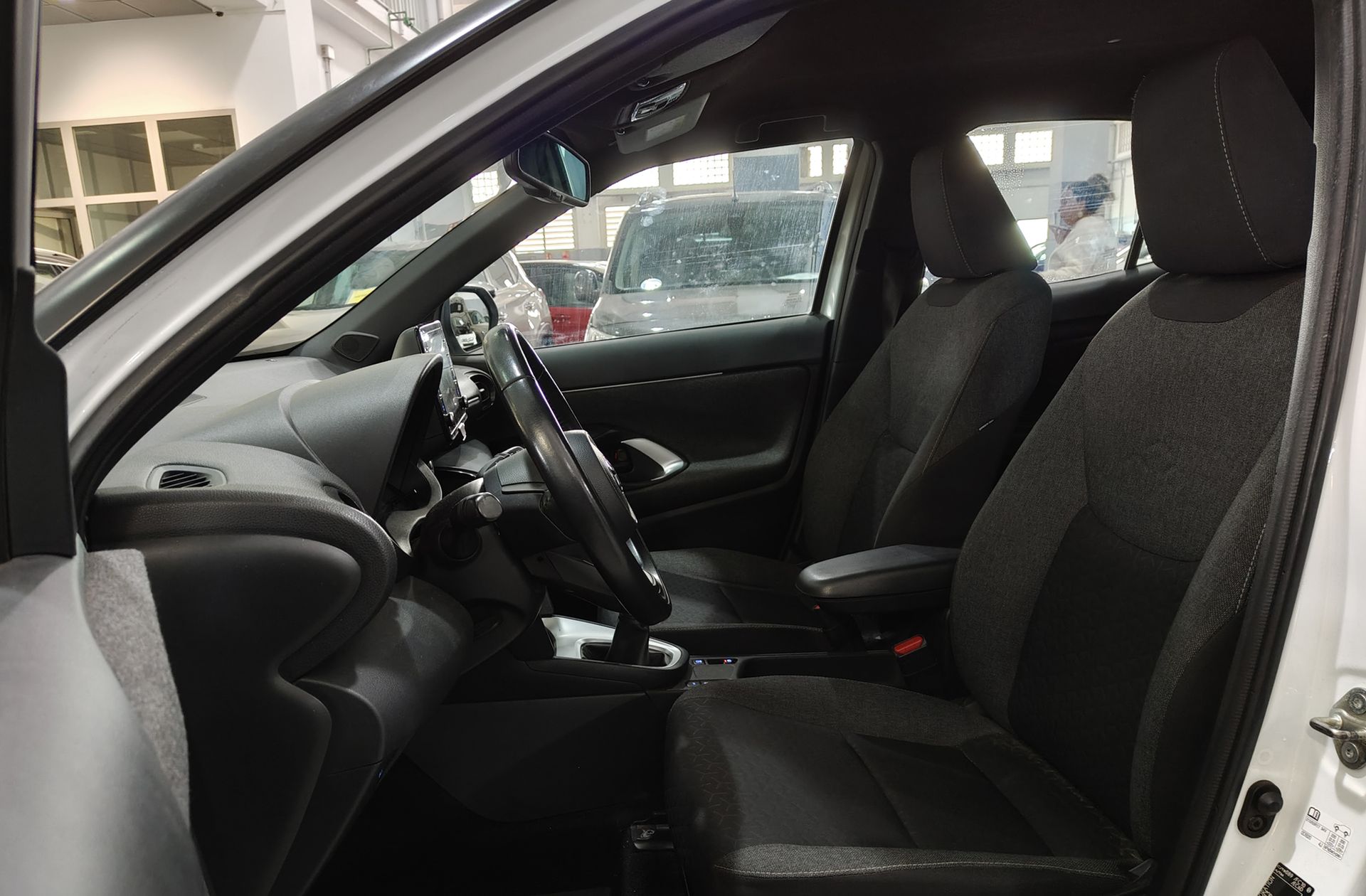 Toyota Yaris Cross 1.5 120H Style - foto 10