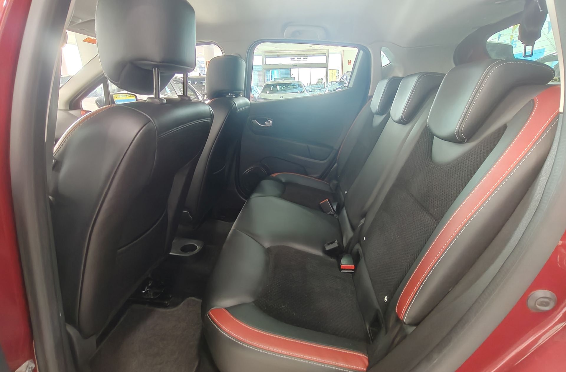 Renault Clio dCi 90 Wolfnoir Energy EDC - foto 10