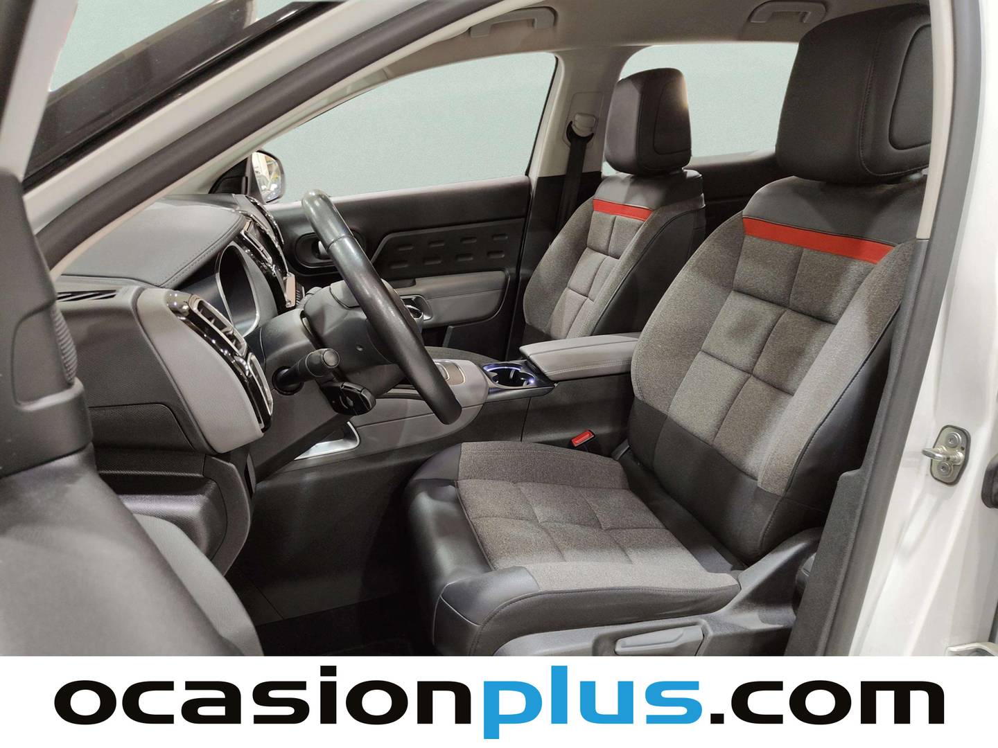 Foto asientos delanteros Citroën C5 Aircross Citroën C5 Aircross PureTech 130 S&S Feel (131 CV)