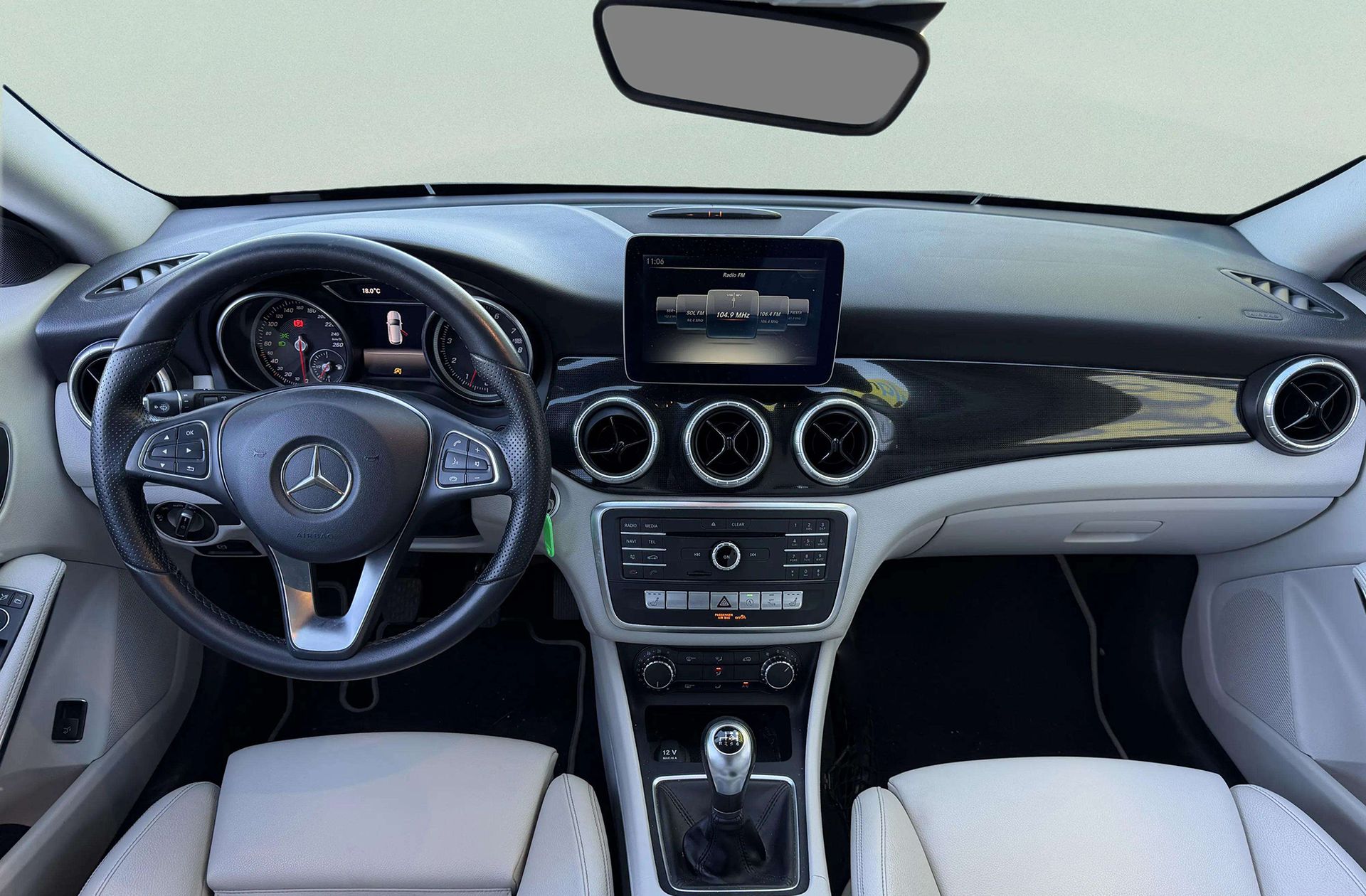 Mercedes-Benz CLA Shooting Brake 180 - foto 6