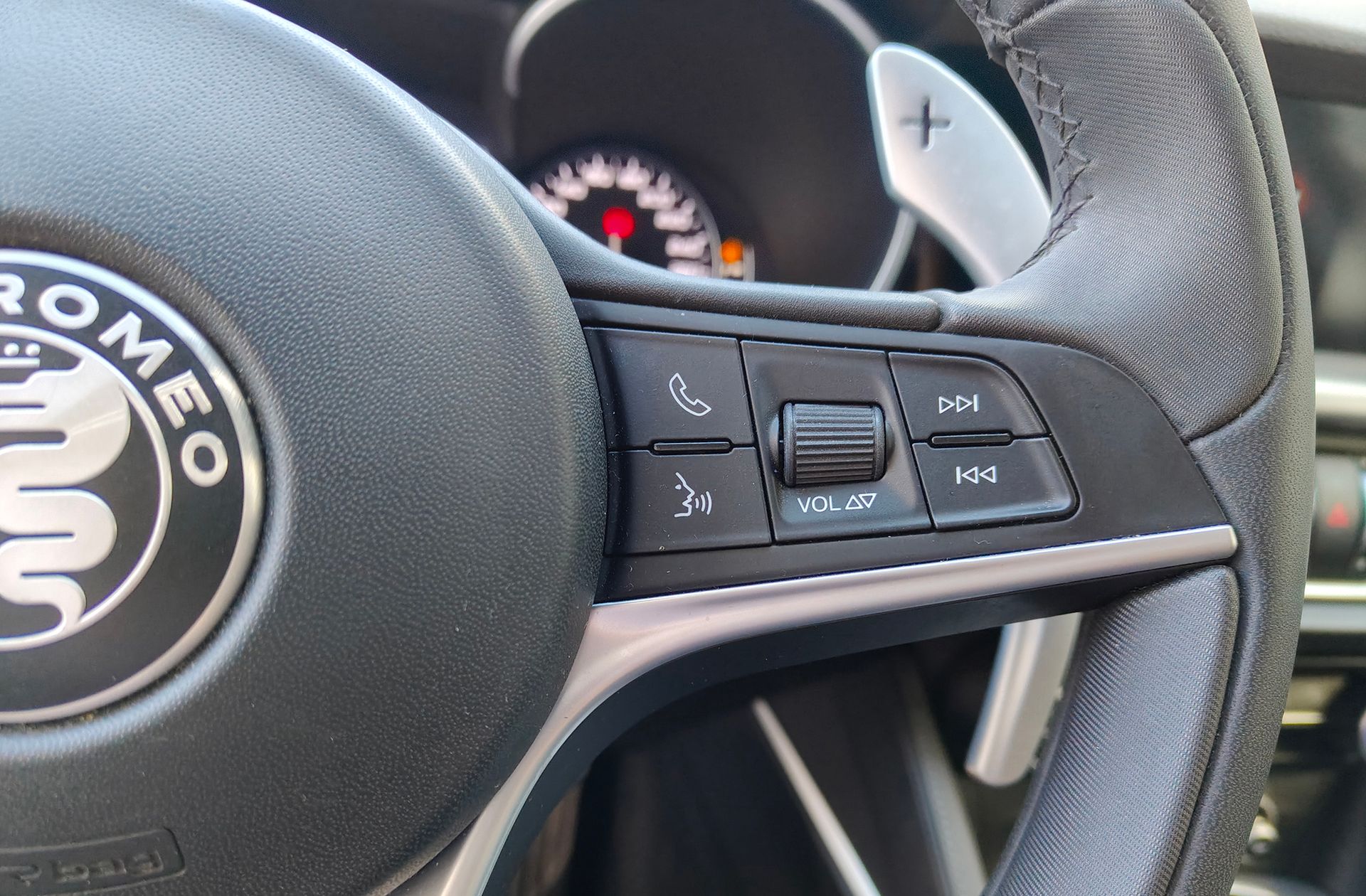 Alfa Romeo Stelvio 2.0 Gasolina Executive AWD - foto 28