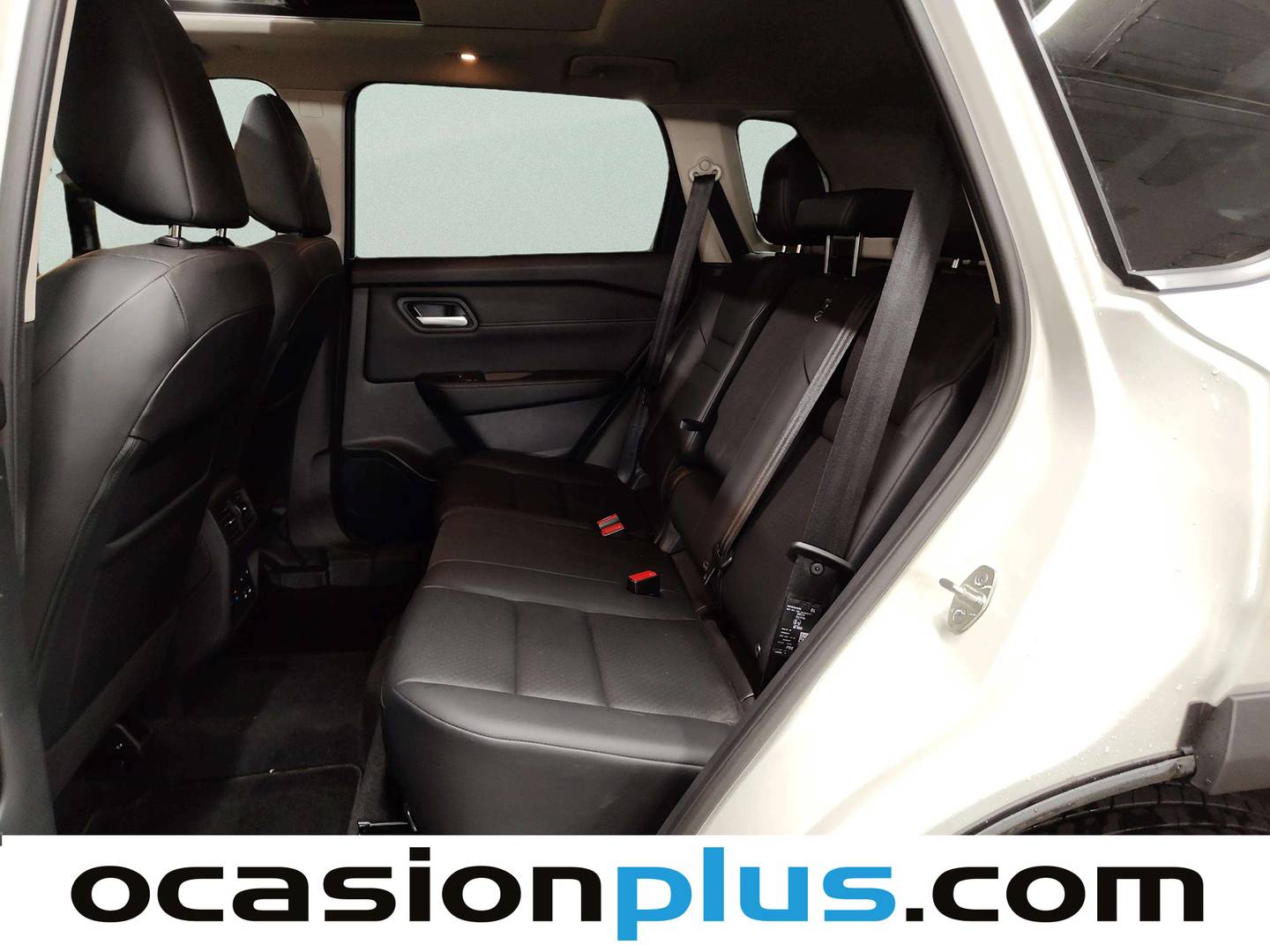 Foto asientos traseros Nissan X-TRAIL Nissan X-Trail 1.5 e-POWER N-Connecta A/T (204 CV)