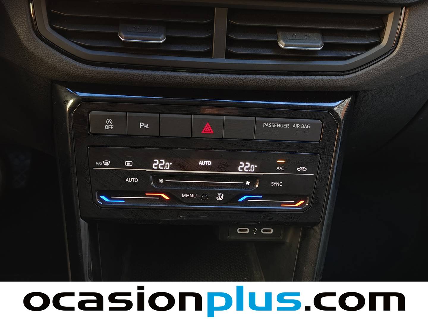 Foto Volkswagen T-Cross Volkswagen T-Cross Life 1.0 TSI  (116 CV) DSG