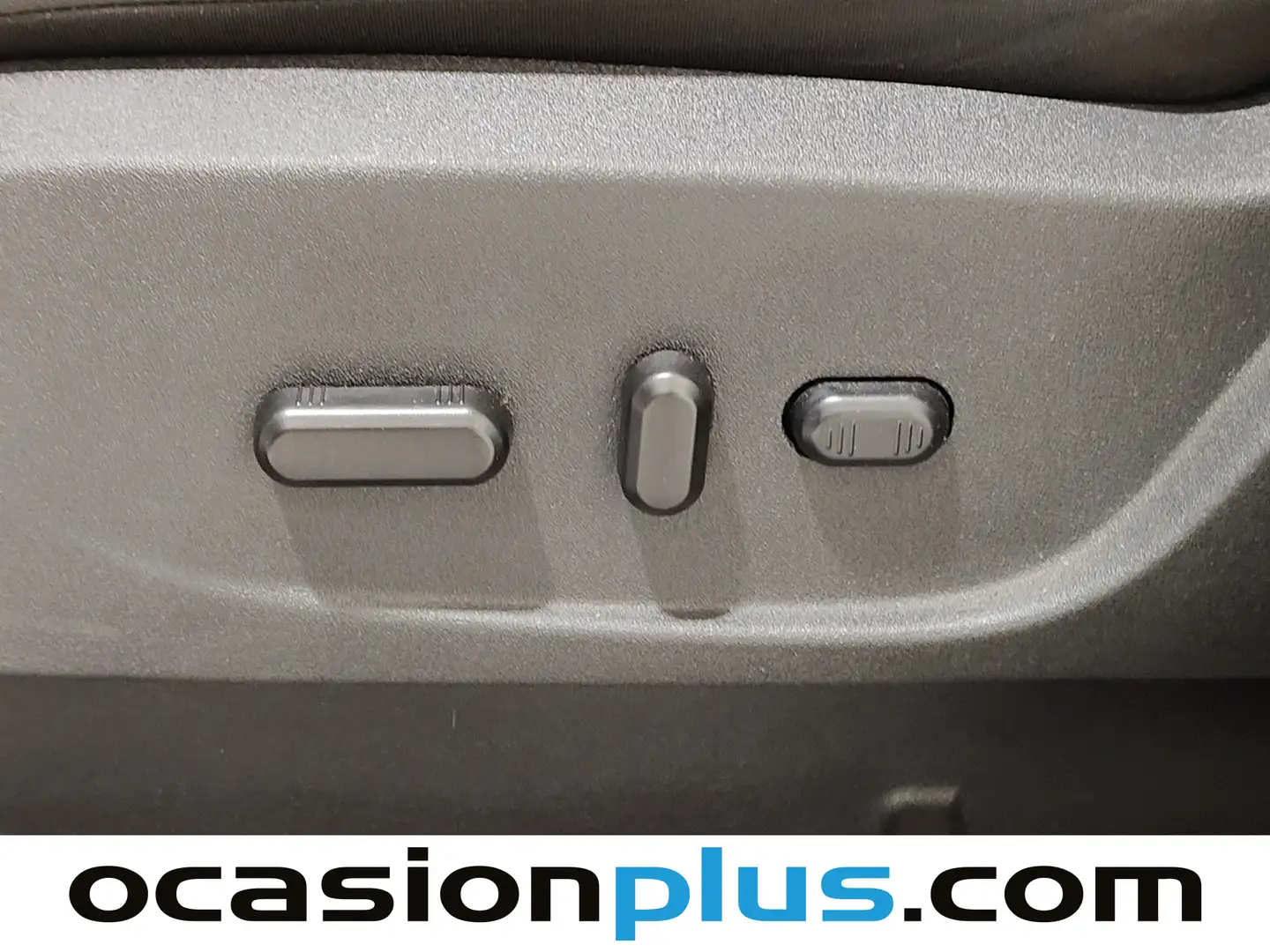 Foto Ford Kuga Ford Kuga 1.5 EcoBoost ST-Line 4x2 (120 CV)