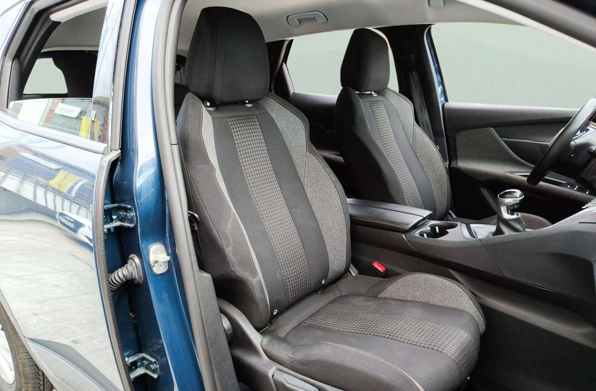 Peugeot 3008 PureTech 130 Active Pack - foto 17