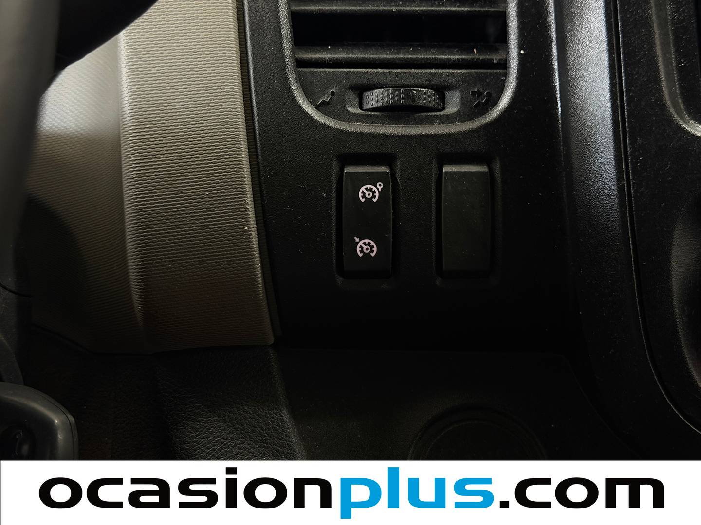 Extras y acabados del Renault Trafic Renault Trafic dCi 120 Furgon 27 L1H1 (120 CV)