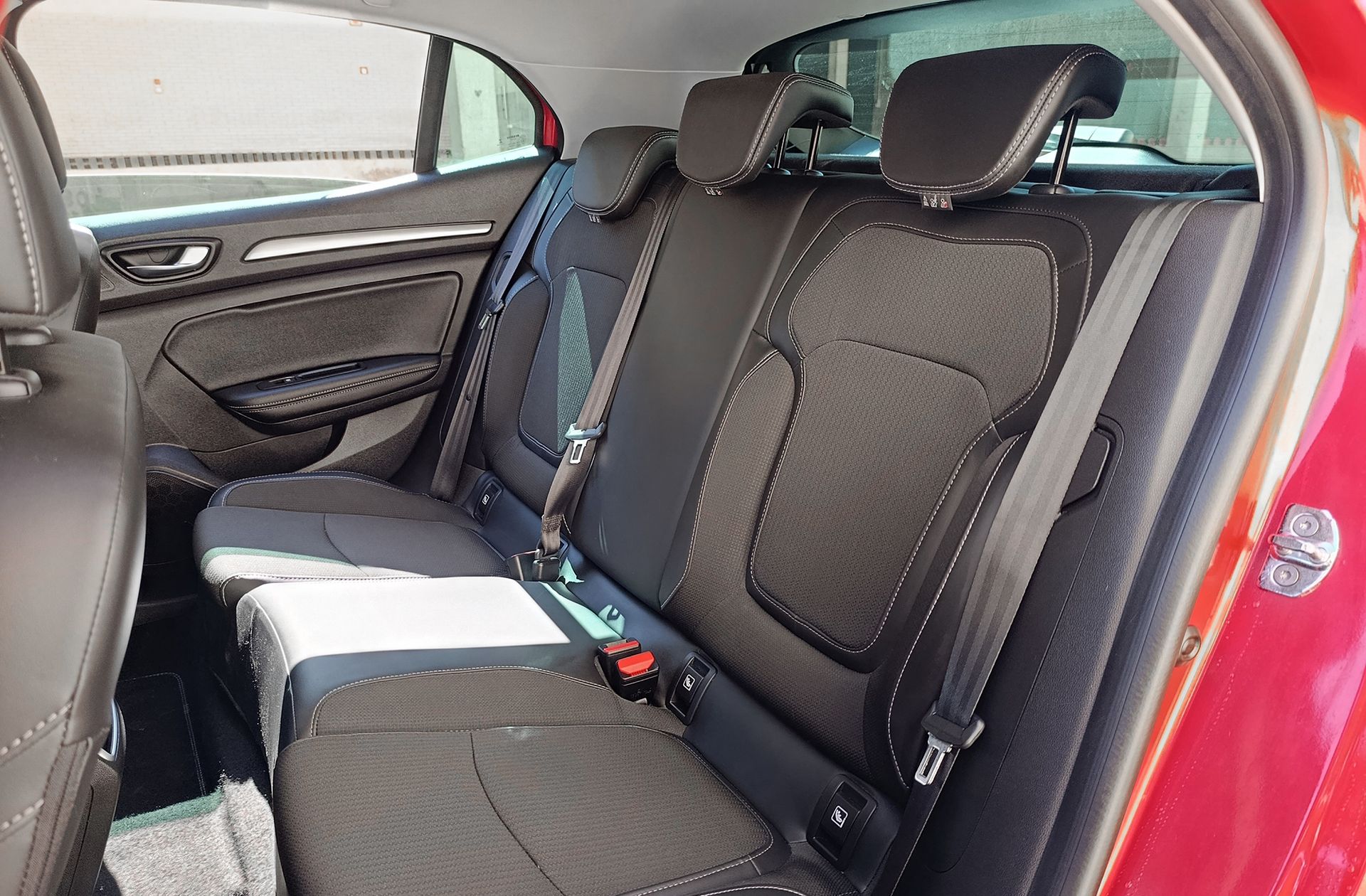 Renault Mégane Zen E-Tech Híbrido - foto 13