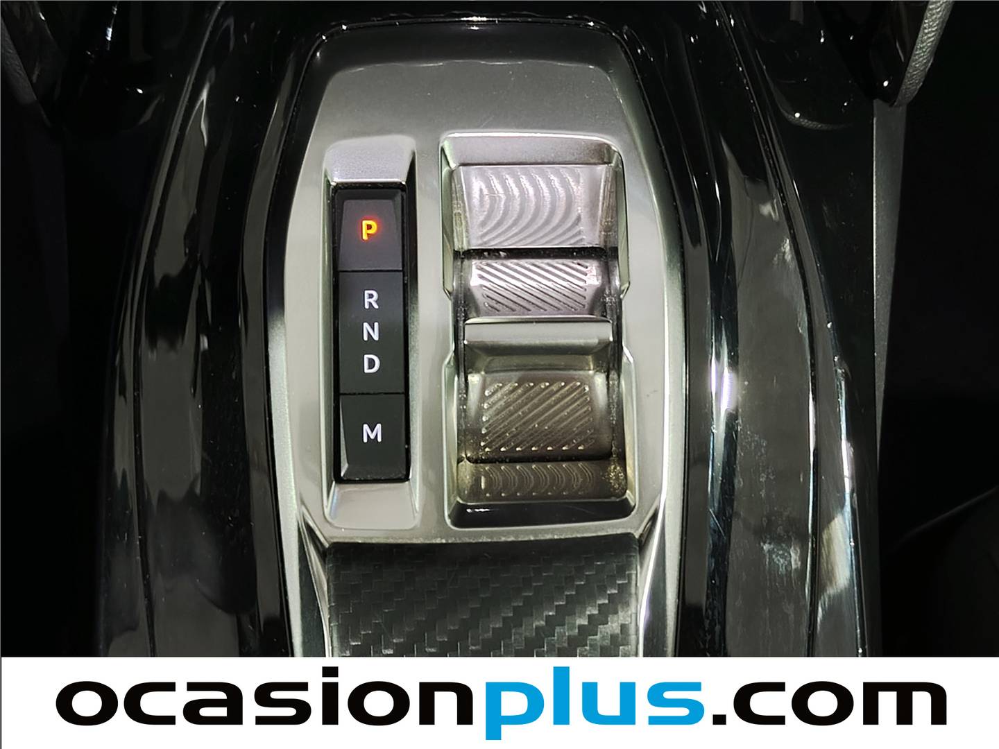 Foto Peugeot 2008 Peugeot 2008 PureTech 130 S&S Allure EAT8 (130 CV)